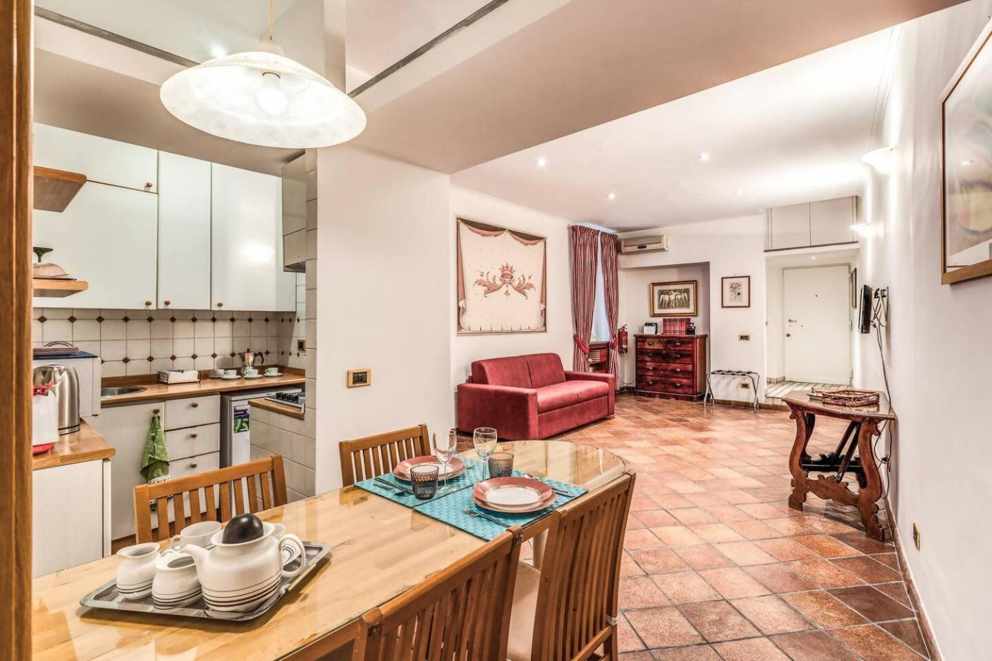 Ferienwohnung Cozy Flat In Trevi Fountain Rom Exterior foto